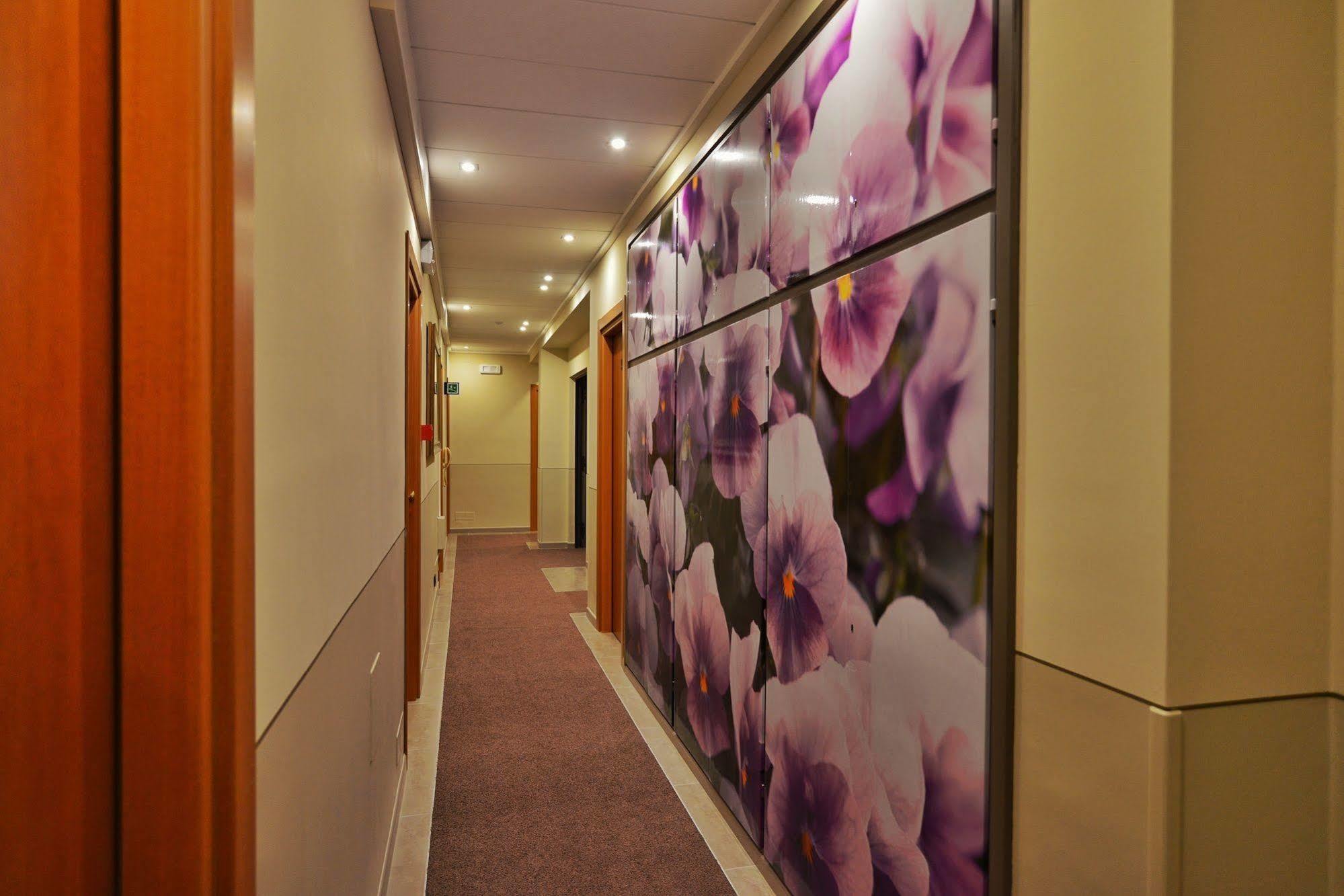 Hotel Sorriso 토스콜라노마데노 외부 사진