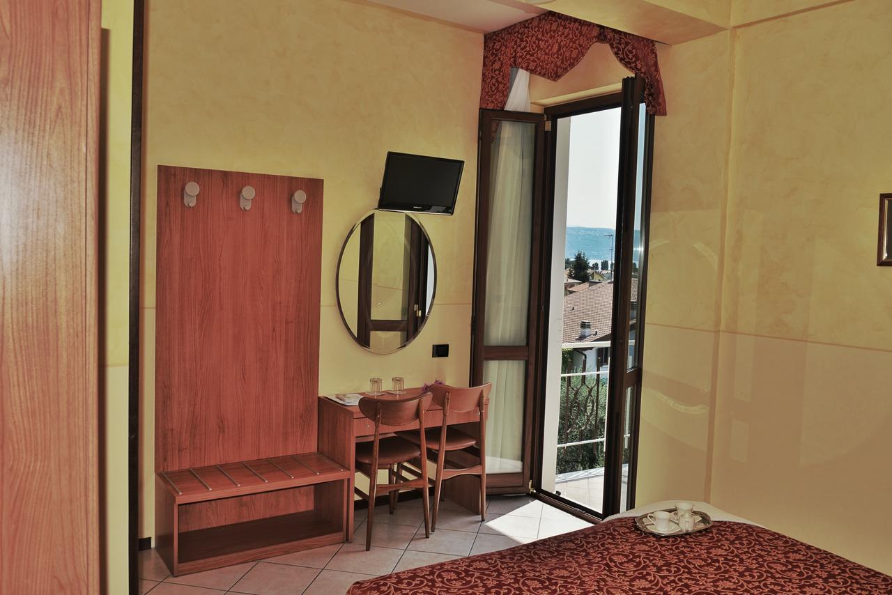 Hotel Sorriso 토스콜라노마데노 외부 사진